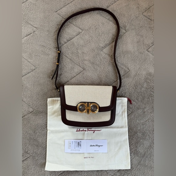 NEWš„FERRAGAMO Trapezio Canvas & Leather Crossbody Bagš„ - Picture 7 of 16